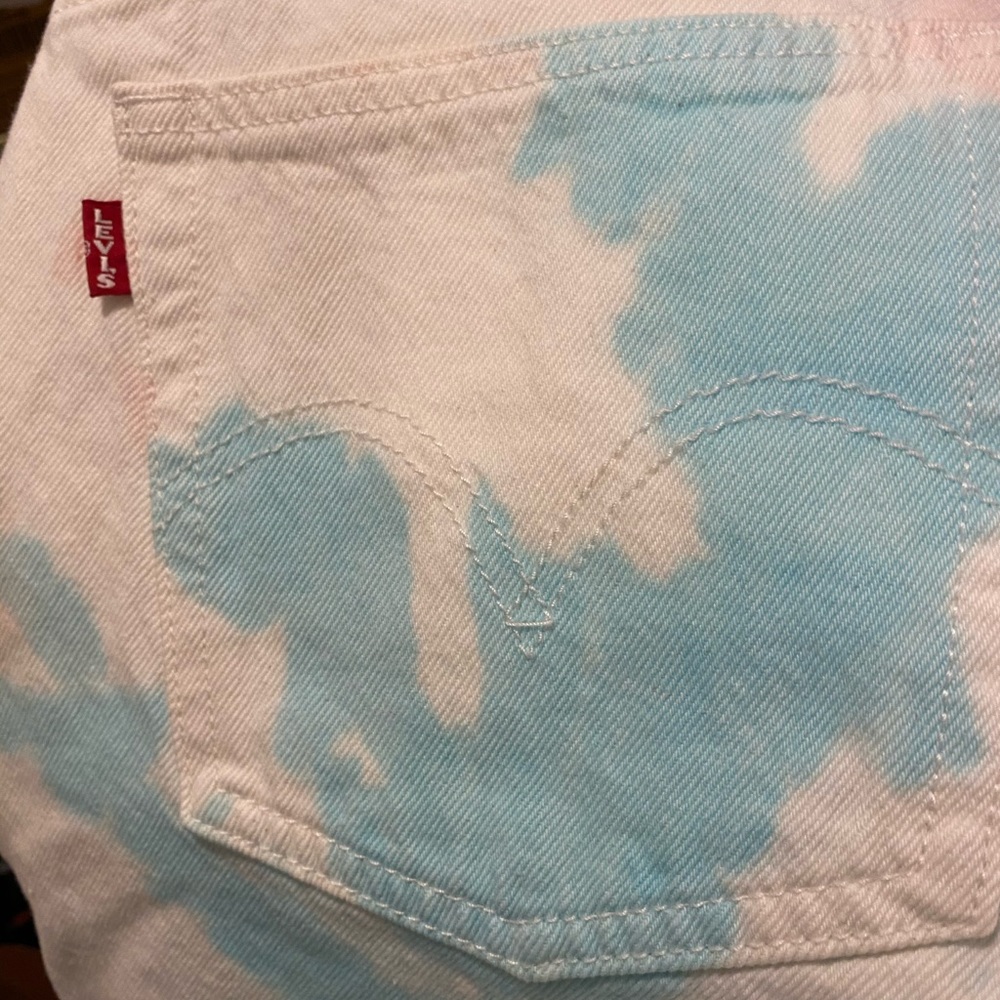 Levi’s Premium Tye-dye high-rise skirt 🌸🌸🌸 - Picture 6 of 10